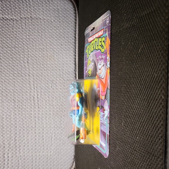 Super7 Reaction Teenage Mutant Ninja Turtles Ray Filet figure - Picture 3 of 3